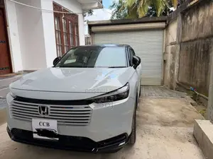 Honda Vezel Z Play 2026 SUV (Used)