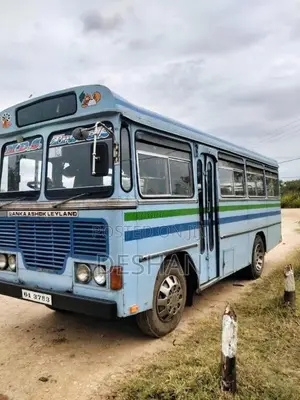 Ashok-Leyland Comet 1992 Bus (Used)