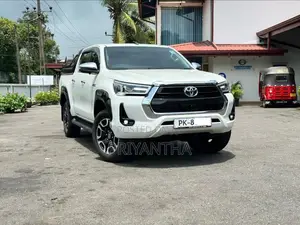 Toyota Hilux 2025 Pickup (Used)