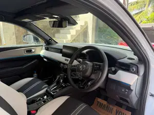 Honda Vezel Z Play 2026 SUV (Used)