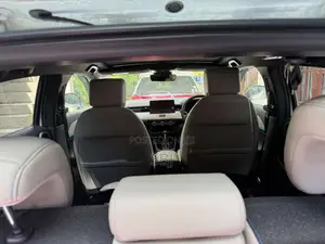 Honda Vezel Z Play 2026 SUV (Used)