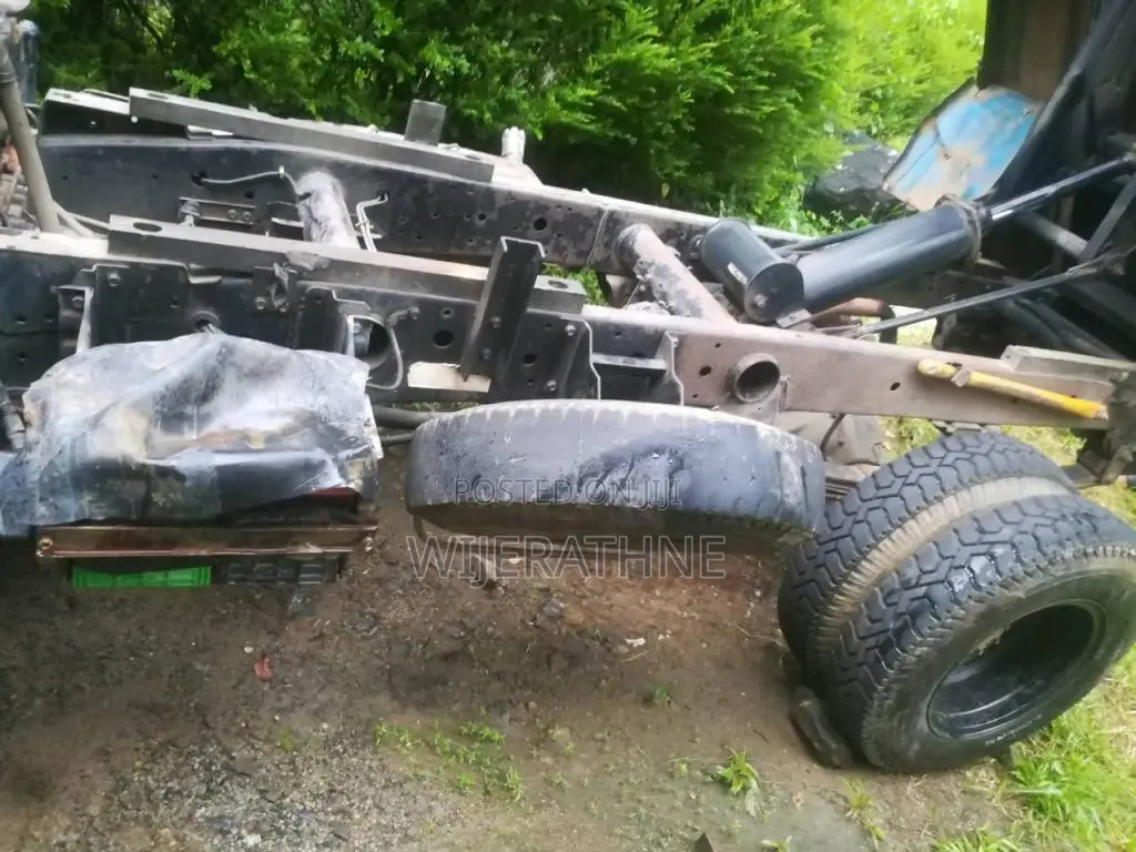 Mitsubishi Canter Tipper 1999 Lorry (Used)