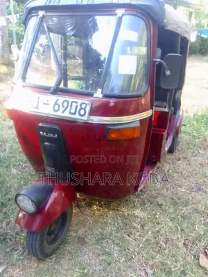 Bajaj RE 2009 Three Wheel (Used)