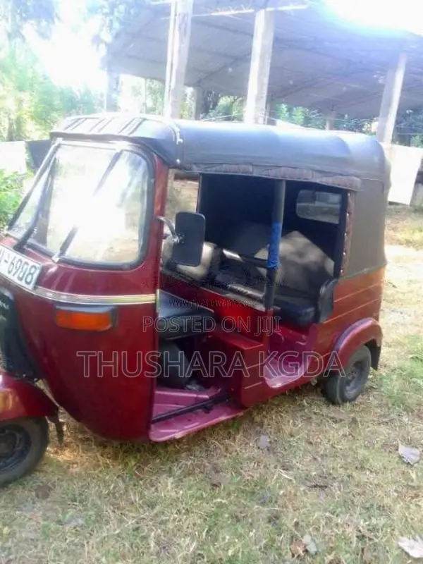 Bajaj RE 2009 Three Wheel (Used)
