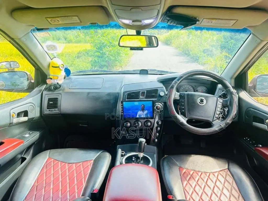 Micro Kyron 2008 SUV (Used)