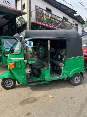 Bajaj RE 2013 Three Wheel (Used)