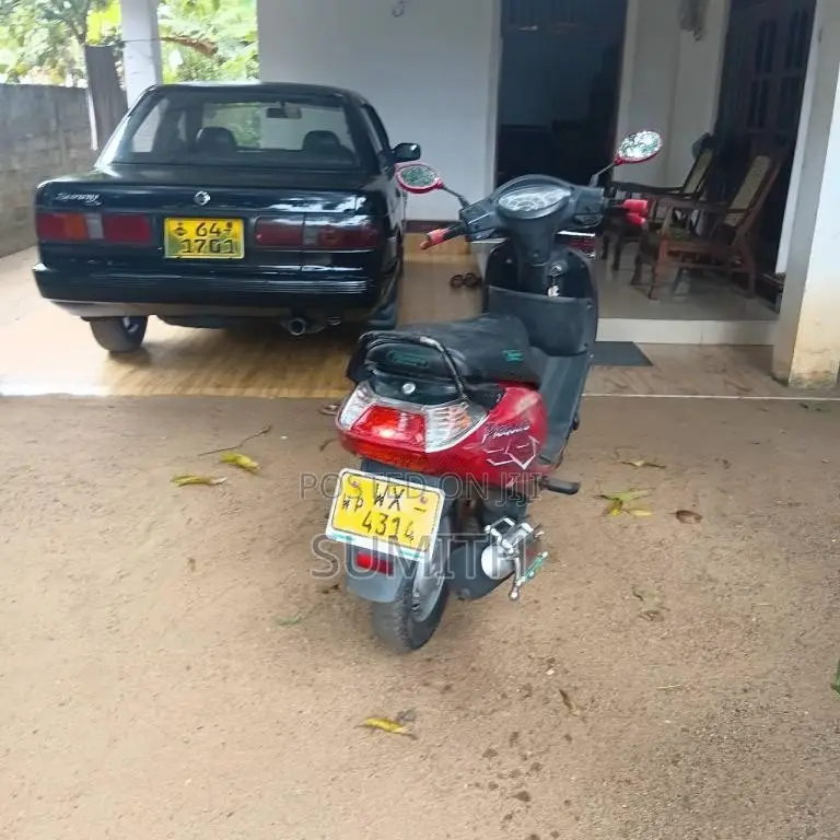 Hero Pleasure 2012 Motorbike (Used)
