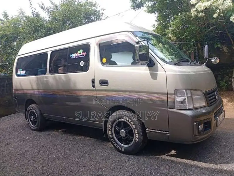 Nissan Caravan E25 2003 Van (Used)