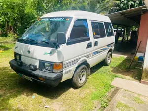 Nissan Vanette 1993 Van (Used)