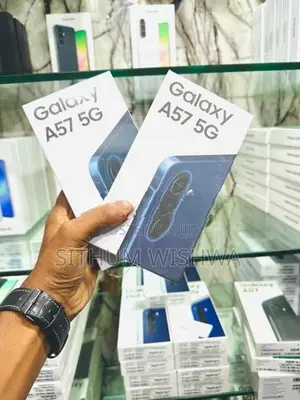 Samsung 12GB/256GB (Brand New)