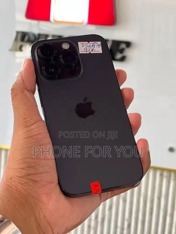 Apple iPhone 14 Pro (Used)