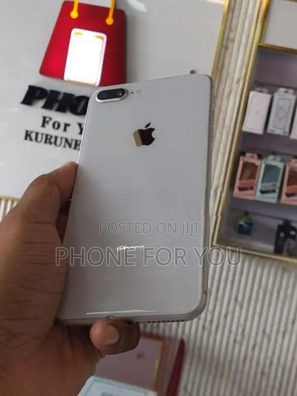 Apple iPhone 8 Plus (Used)