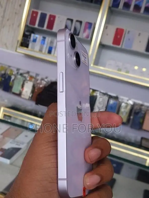 Apple iPhone 14 (Used)