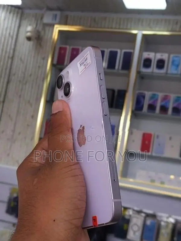 Apple iPhone 14 (Used)