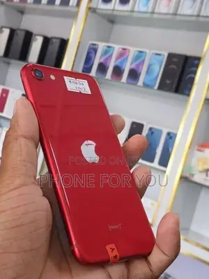 Apple iPhone SE 2 (Used)