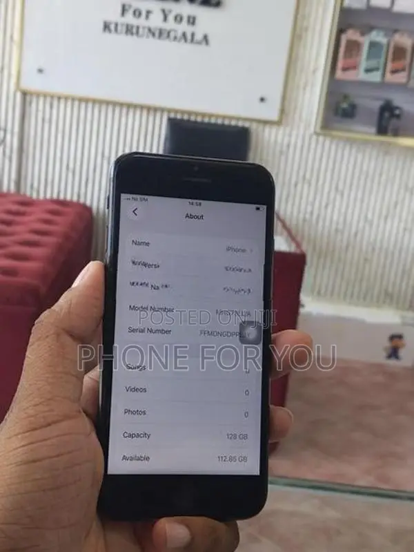 Apple iPhone SE 2 (Used)