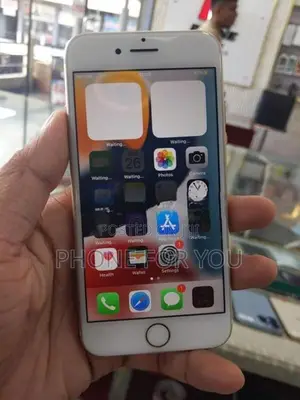Apple iPhone 7 (Used)