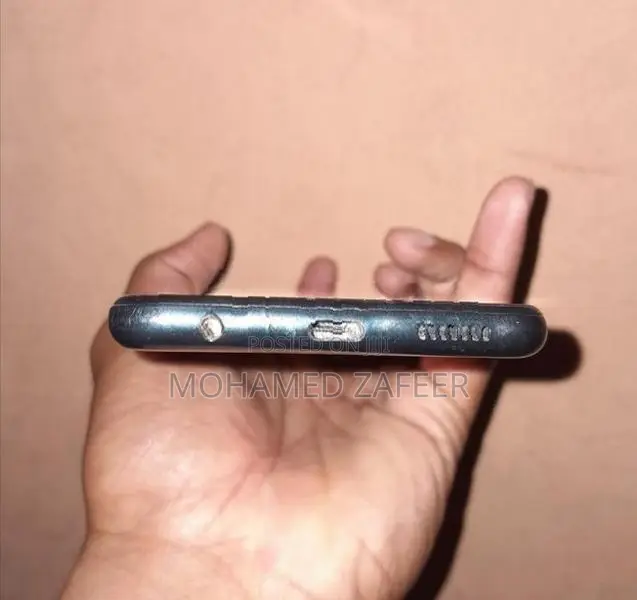 Samsung Galaxy A04 4GB RAM 32 Memory (Used)