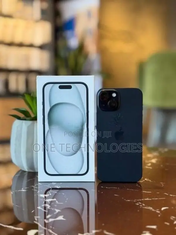 Apple iPhone 15 128GB (Used)