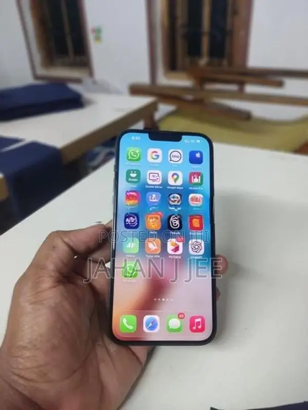 Apple iPhone 14 Plus (Used)