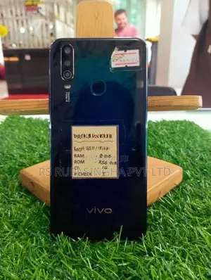 Vivo Y17 8GB / 256GB (Used)