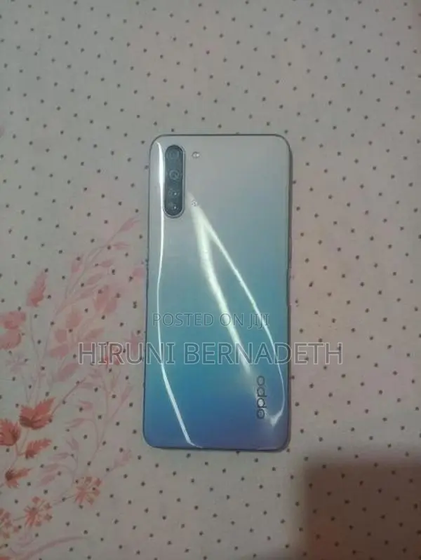 Oppo R3 (Used)