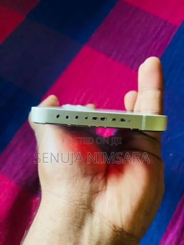 Apple iPhone 13 i phone (Used)