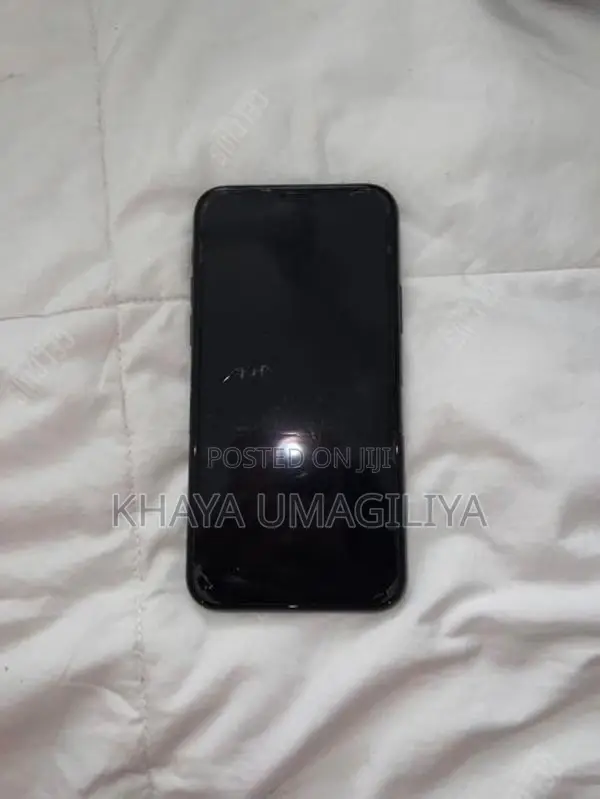 Apple iPhone 11 Pro (Used)