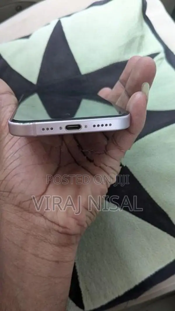 Apple iPhone 15 128GB (Used)