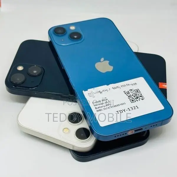 Apple iPhone 13 128GB (Used)