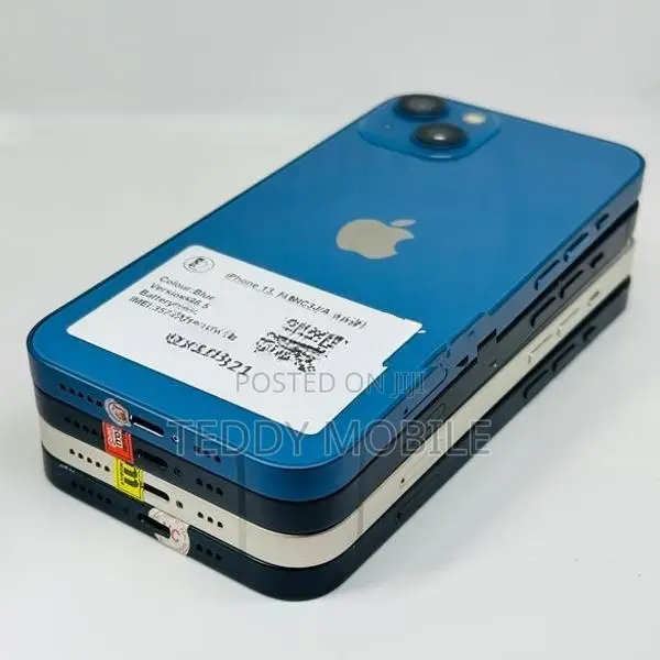 Apple iPhone 13 128GB (Used)