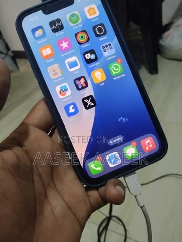 Apple iPhone 14 (Used)