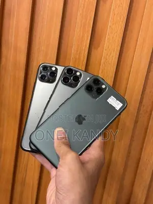 Apple iPhone 11 Pro 64GB (Used)