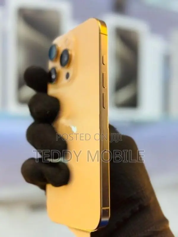 Apple iPhone 16 Pro 128GB (Used)