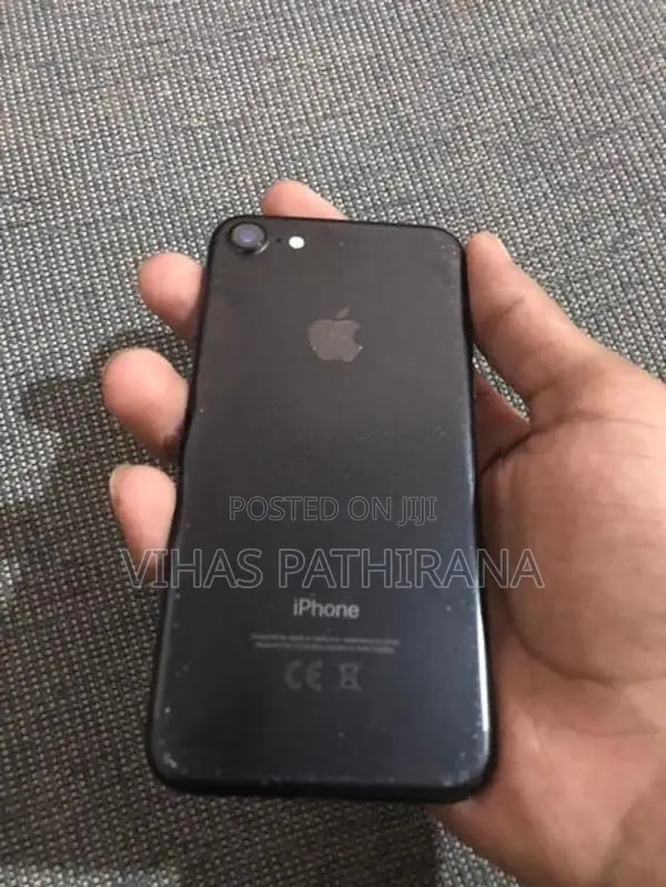 Apple iPhone 7 (Used)