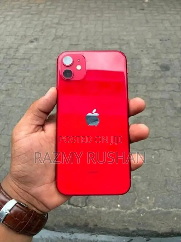 Apple iPhone 11 256GB (Used)