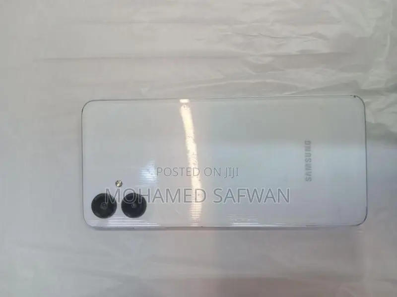 Samsung Galaxy A06 (Used)