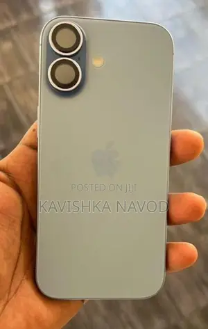 Apple iPhone 17 (Used)