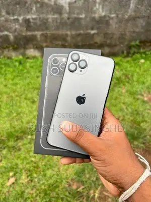 Apple iPhone 11 Pro 256GB (Used)