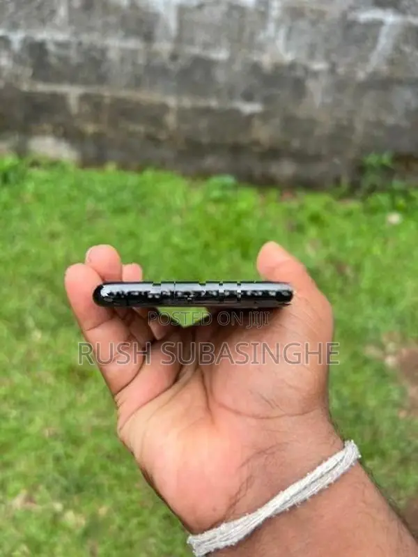 Apple iPhone 11 Pro 256GB (Used)