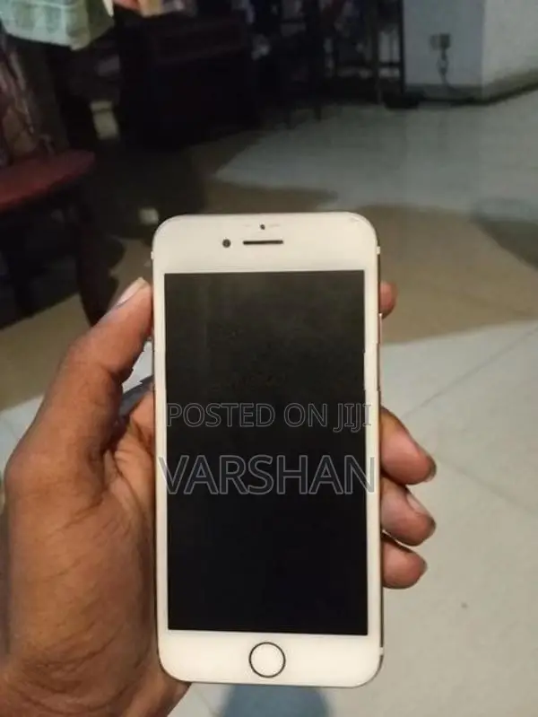 Apple iPhone 7 (Used)