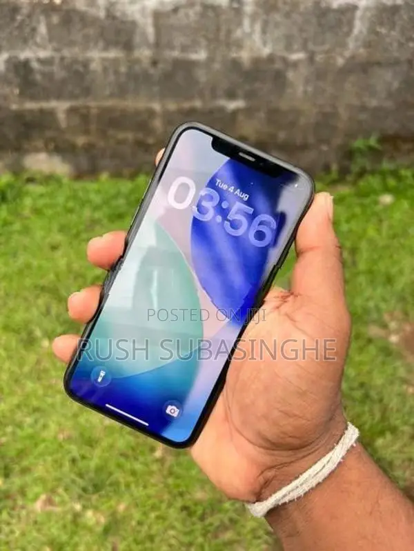 Apple iPhone 11 Pro 256GB (Used)