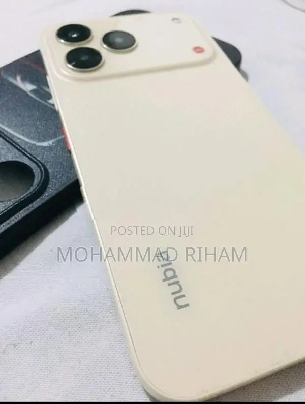 ZTE nubia V80 Design (Used)