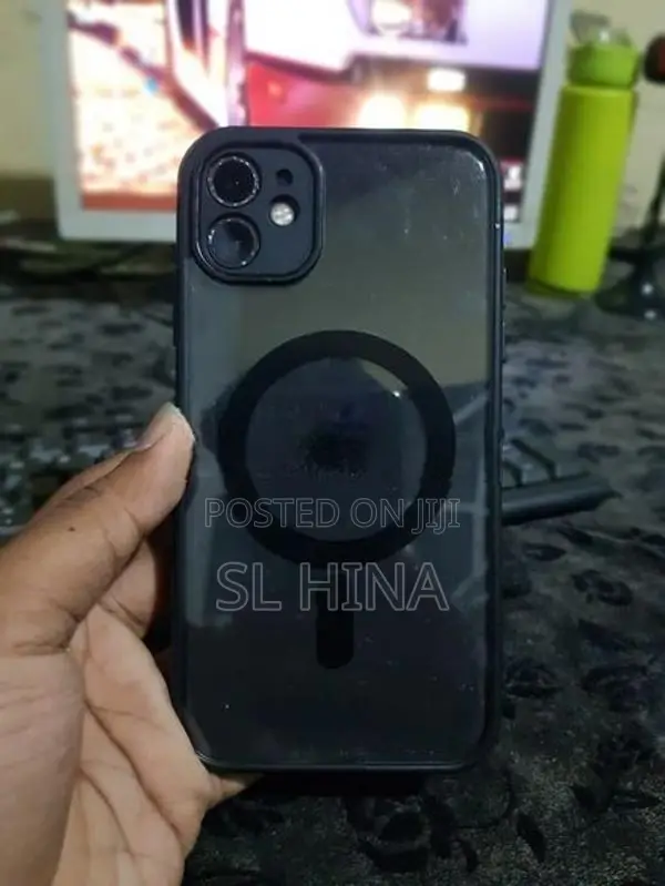 Apple iPhone 11 (Used)