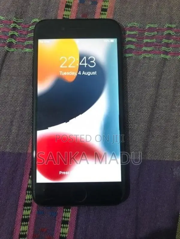Apple iPhone 7 (Used)