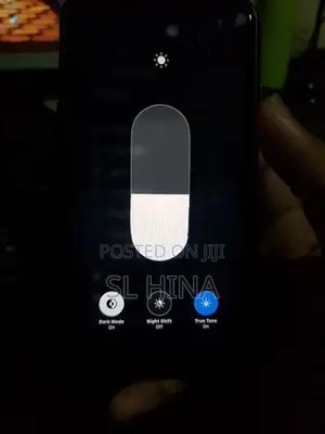 Apple iPhone 11 (Used)