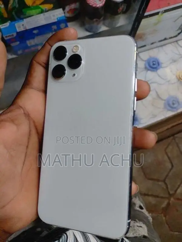 Apple iPhone 11 Pro (Used)