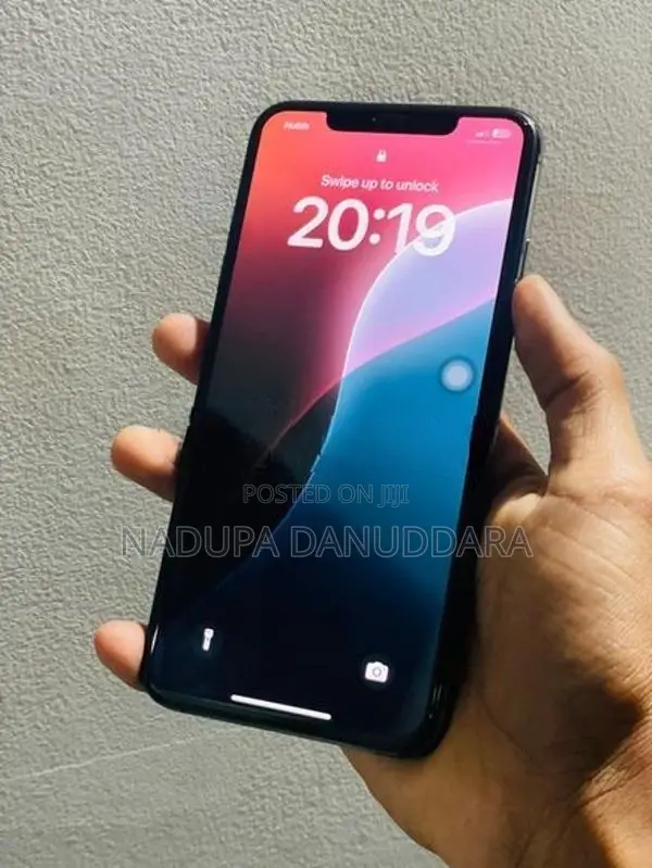Apple iPhone XS Max (Used)