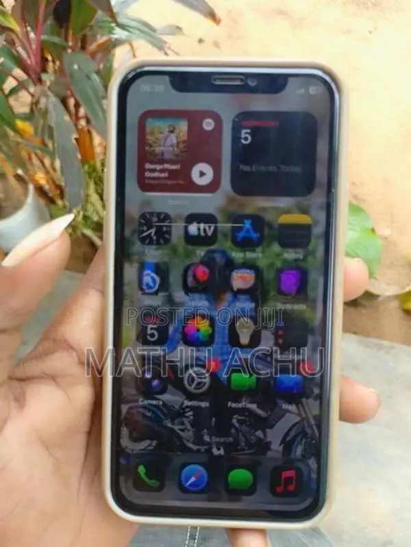Apple iPhone 11 Pro (Used)
