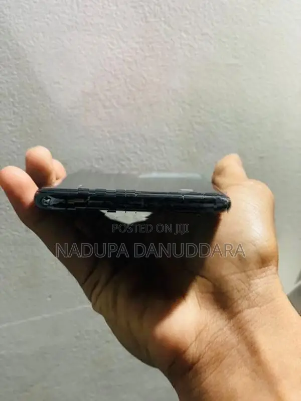 Apple iPhone XS Max (Used)